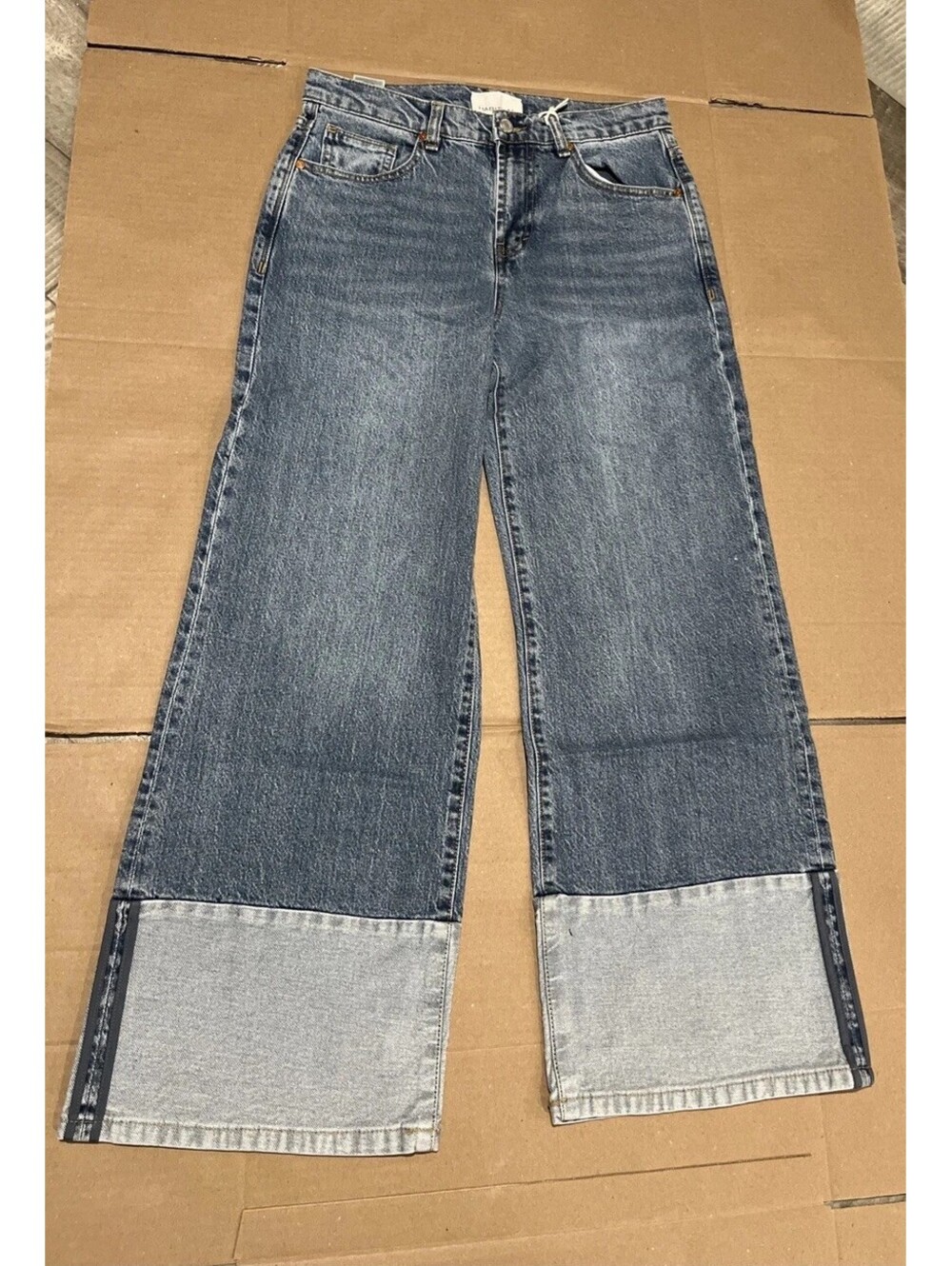 New! Habitual Women’s Ankle Cuff Wide Leg Jeans Size 4/27 Retail $129